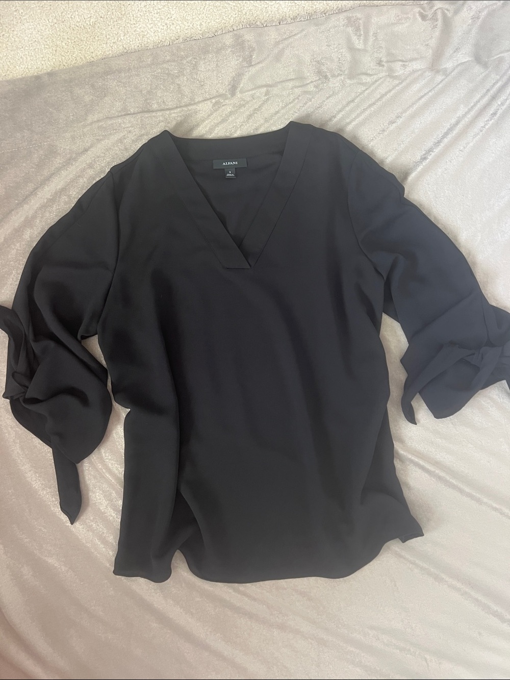 Alfani Black V-Neck Tie-Sleeve Blouse